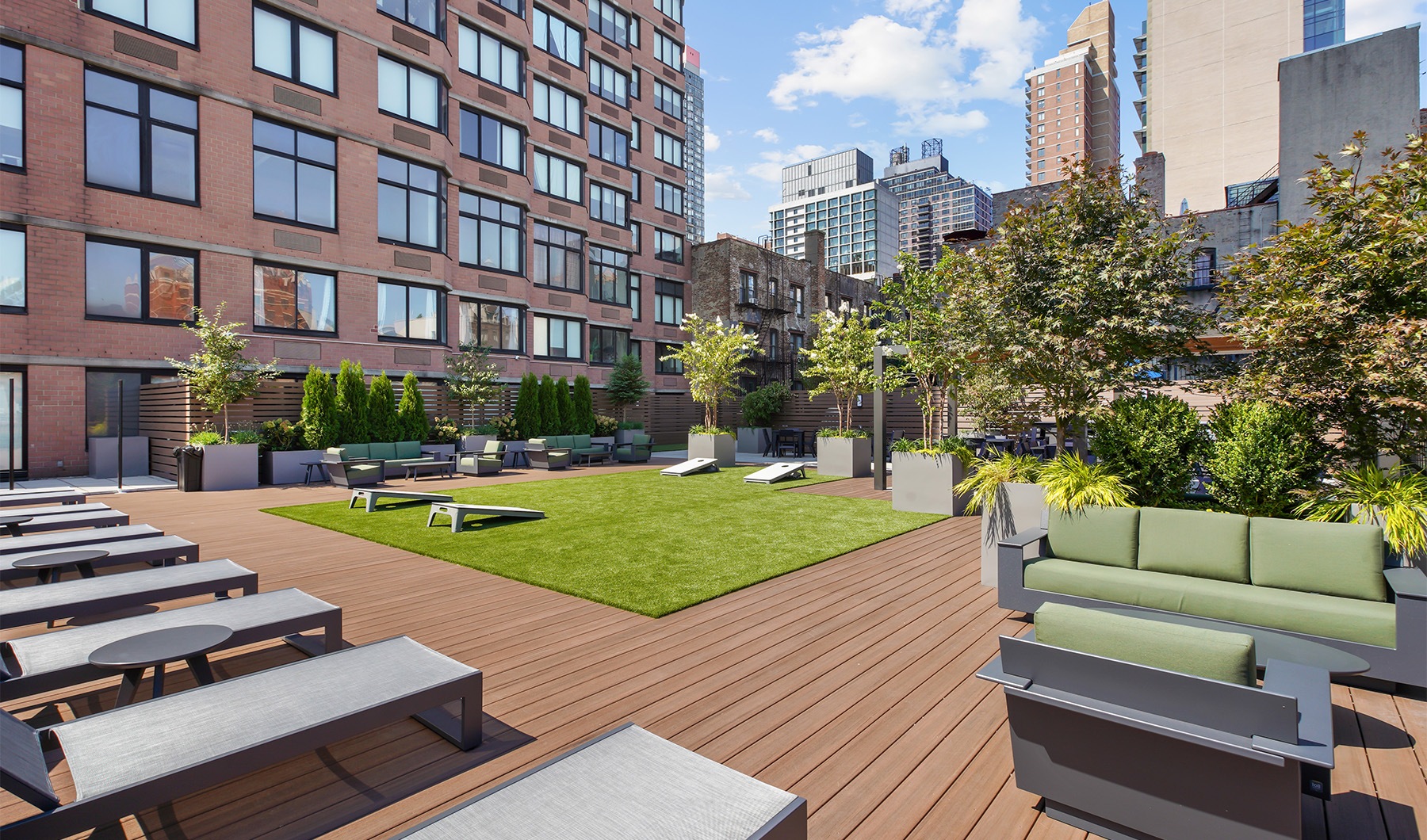Inspired Living in Yorkville a sundeck with a game lawn